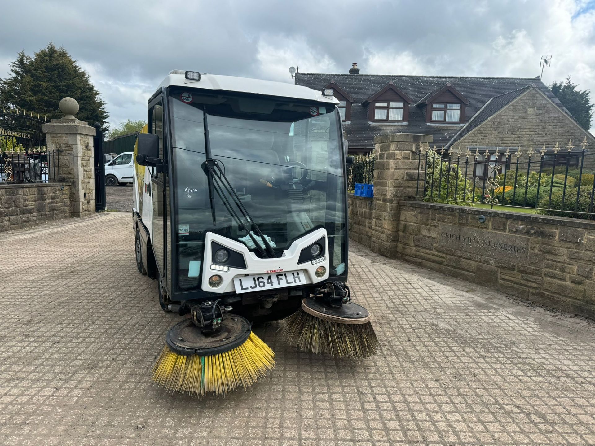 64/2014 JOHNSTON C201 ROAD SWEEPER *PLUS VAT*