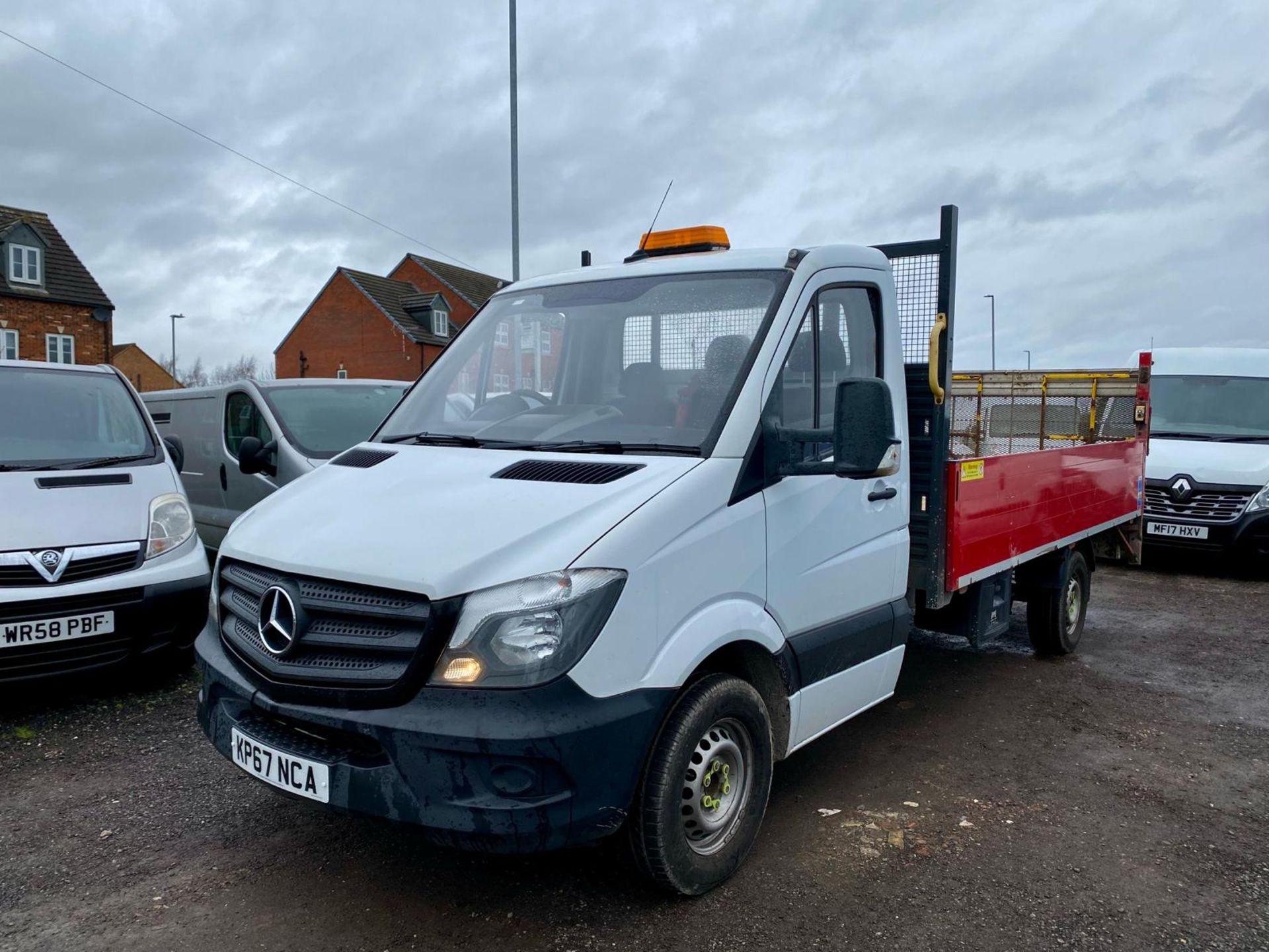 2017 MERCEDES-BENZ SPRINTER 314CDI WHITE CHASSIS CAB - DROPSIDE LORRY WITH TAIL LIFT *NO VAT* - Image 4 of 20