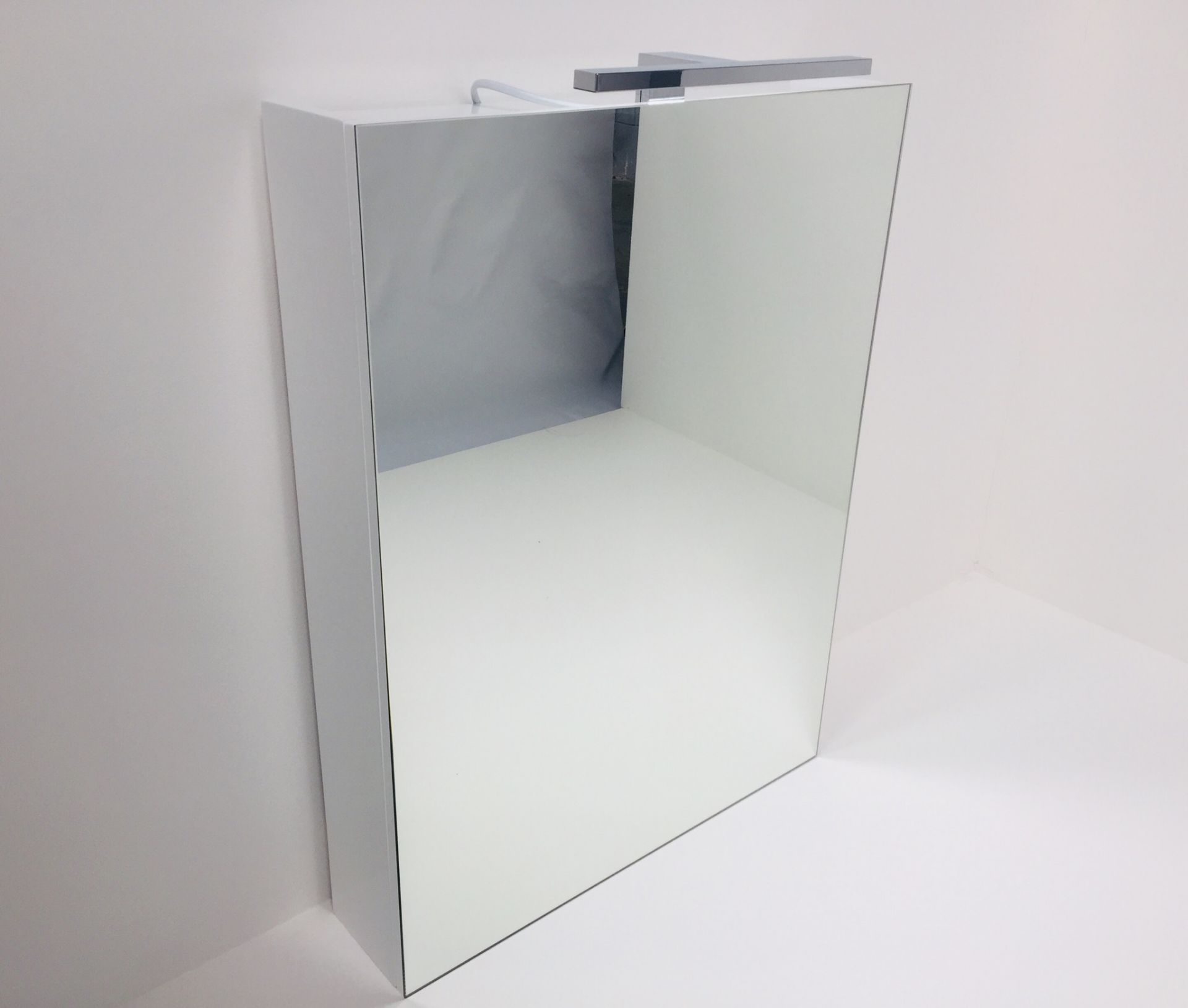 Job Lot of Vanity Units, Complete sets & Mirrors RRP £60,000+ *NO VAT* - Bild 6 aus 9