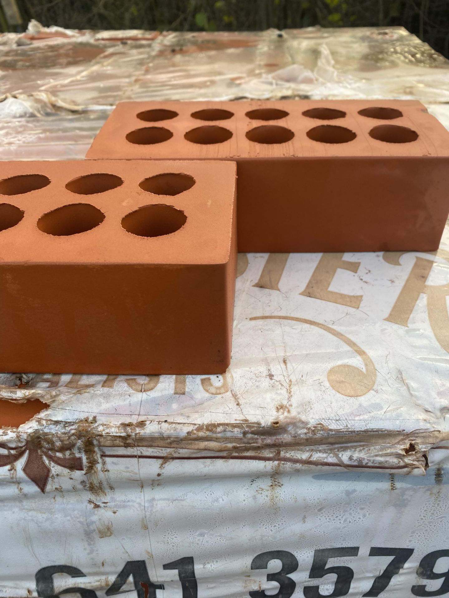 Joblot 10x Pack of Bricks, Engineer Bricks and Ashington Bricks *PLUS VAT* - Image 2 of 4