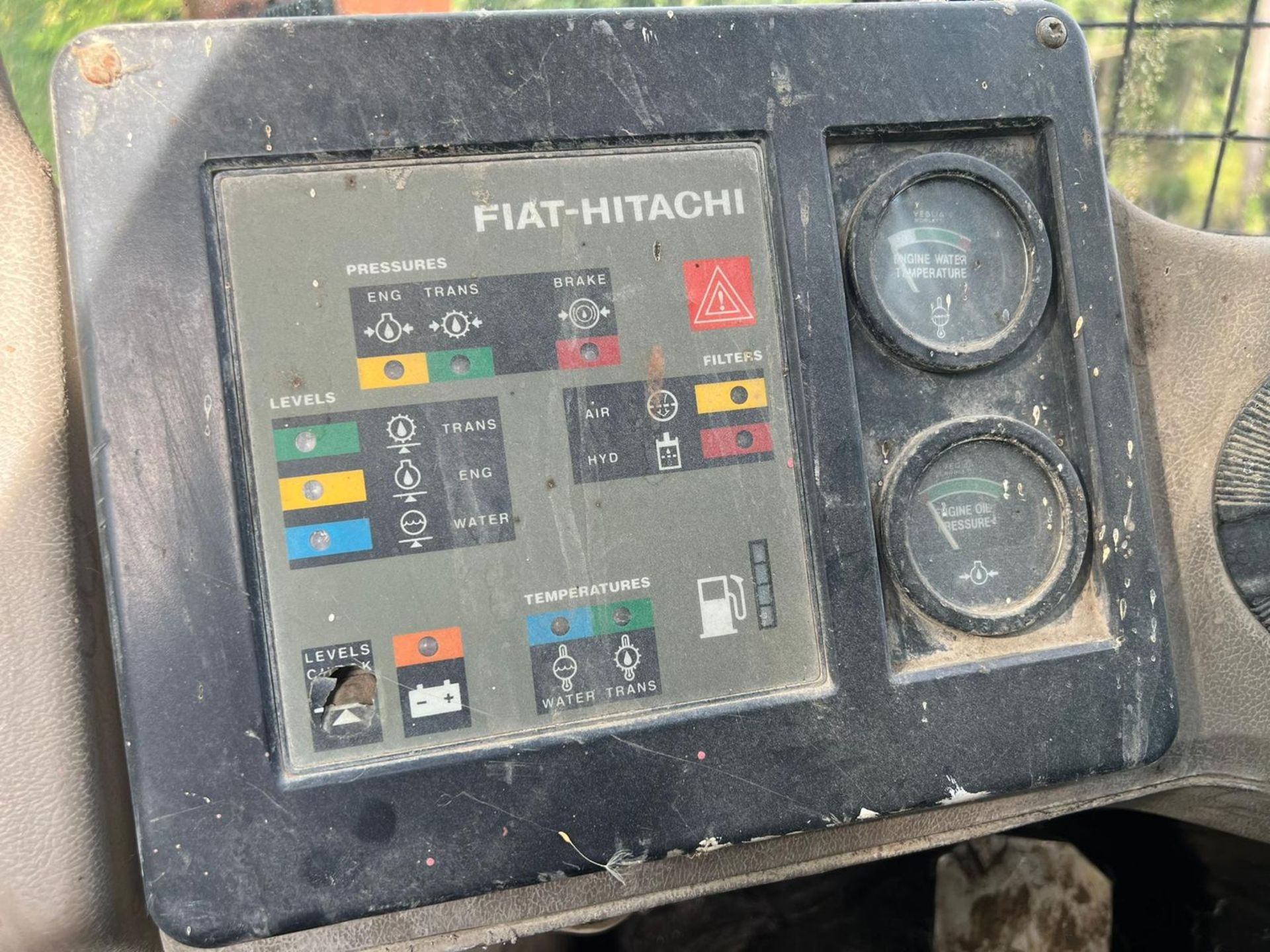 Fiat Hitachi FR130.2 Loading Shovel *PLUS VAT* - Image 12 of 12