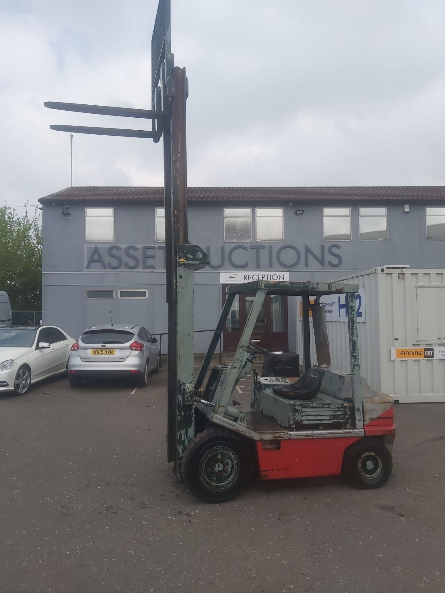 2 TON DIESEL LANSING FORKLIFT YARD TRUCK *PLUS VAT* - Image 5 of 17