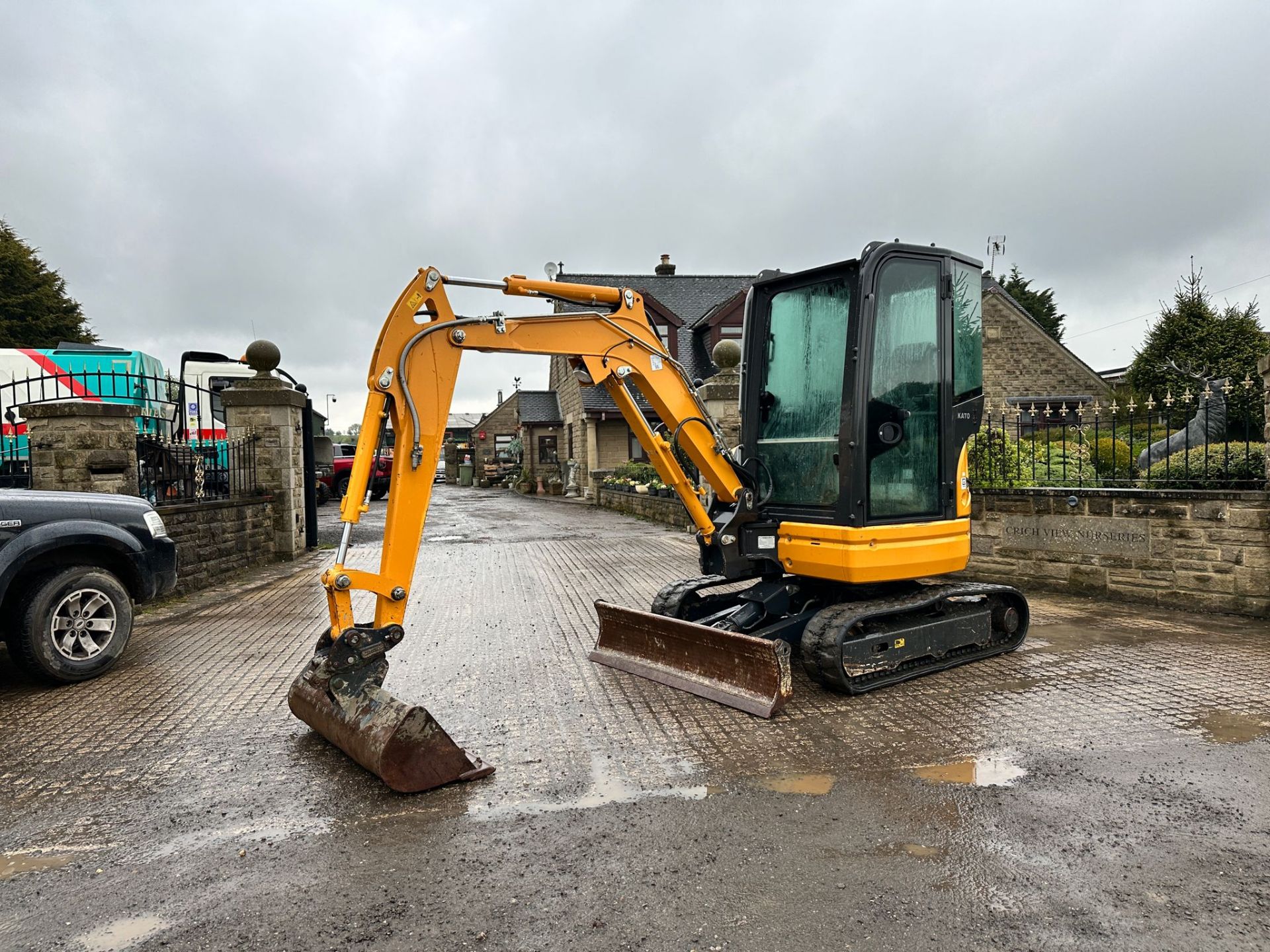 2019 KATO HD27 MINI EXCAVATOR *PLUS VAT* - Image 4 of 20