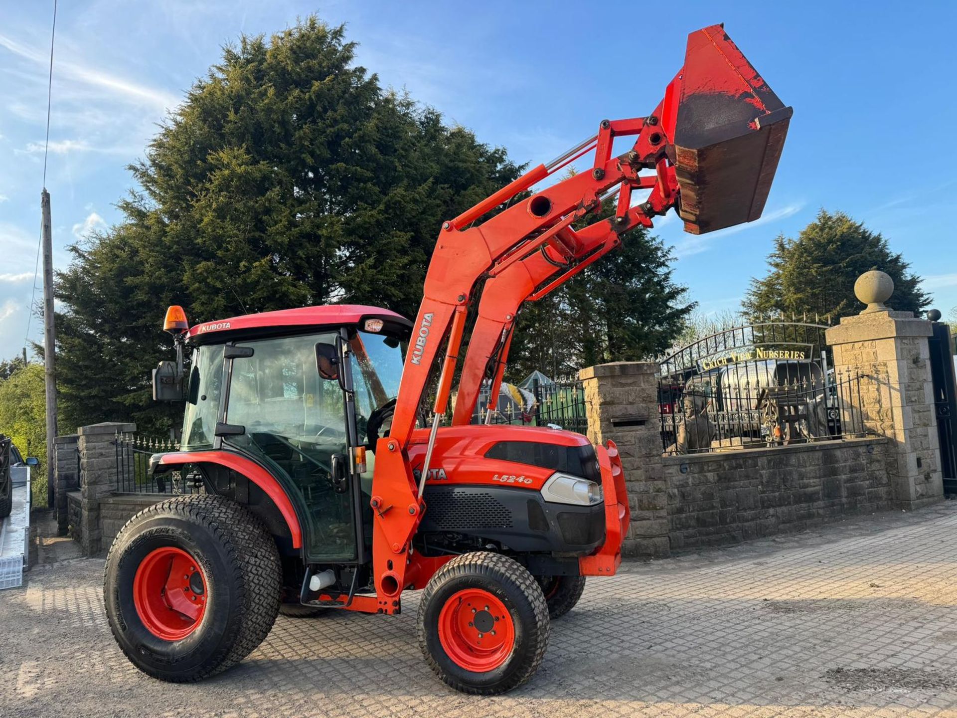 2012 KUBOTA L5240HST 54HP 4WD COMPACT TRACTOR WITH FRONT LOADER AND BUCKET *PLUS VAT* - Bild 7 aus 13