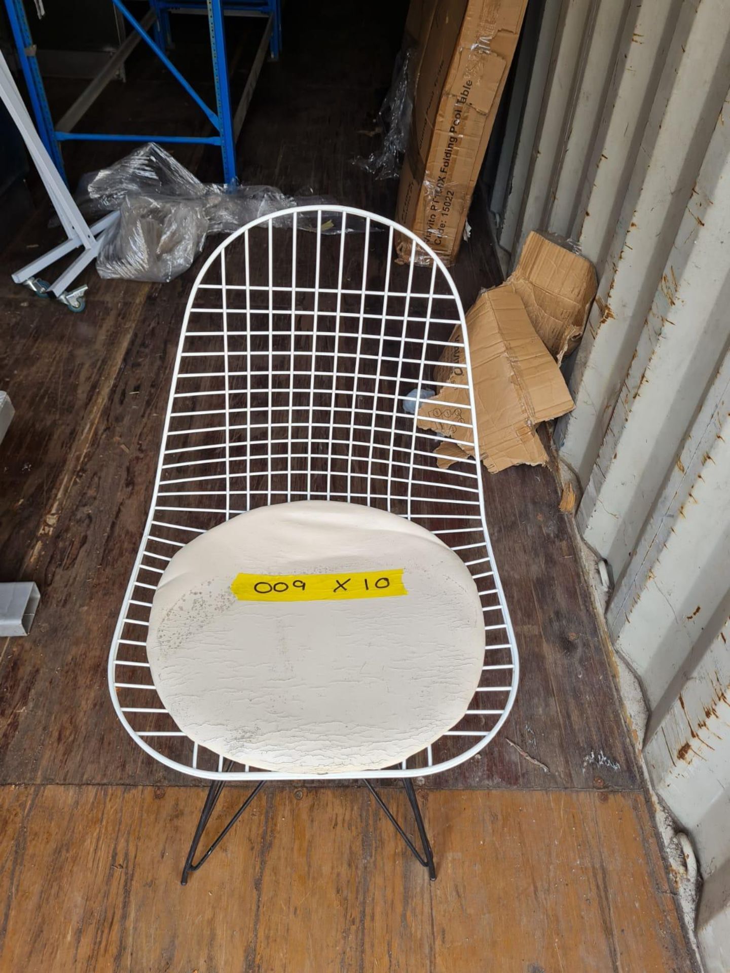 10x White Wire Chairs - NO RESERVE *NO VAT*
