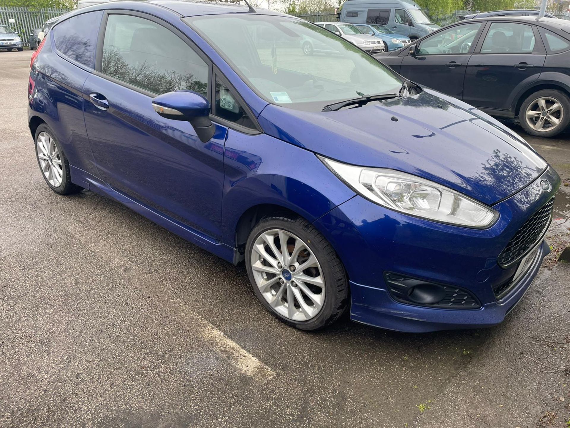 2015/15 REG FORD FIESTA SPORT TDCI 1.6 DIESEL MANUAL BLUE VAN, SHOWING 1 FORMER KEEPER *NO VAT*