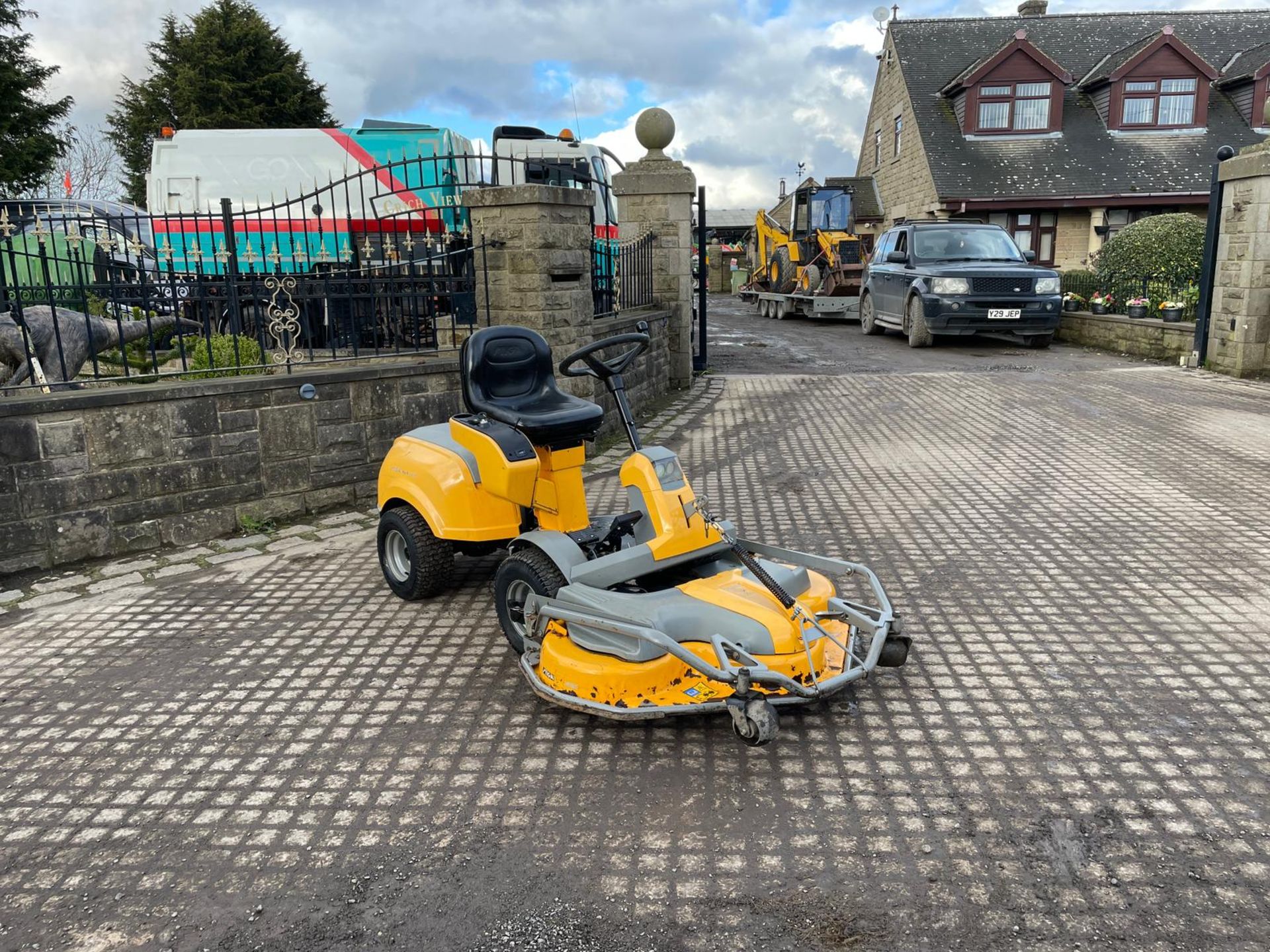 2014 STIGA PARK 540DP DIESEL RIDE ON OUTFRONT MOWER *PLUS VAT*