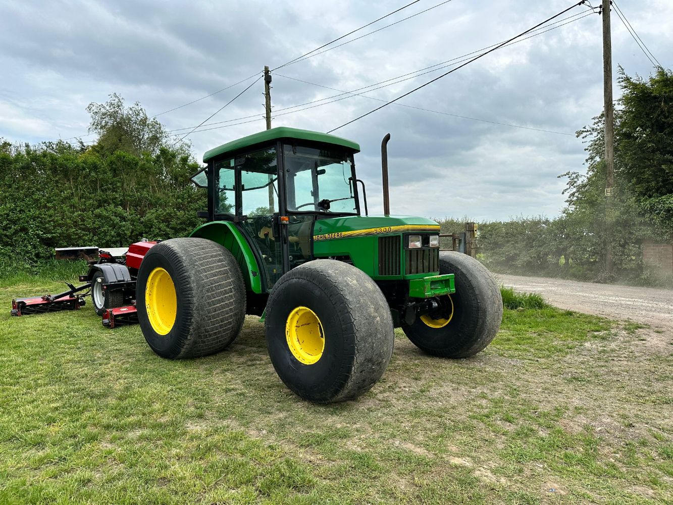 SUNDAY 6PM! JOHN DEERE 5300 4WD TRACTOR, MANITOU, TEREX, BOMAG, PLYMOUTH PROWLER, EV VEHICLES, TRACTORS, MOWERS, VANS & MUCH MORE!