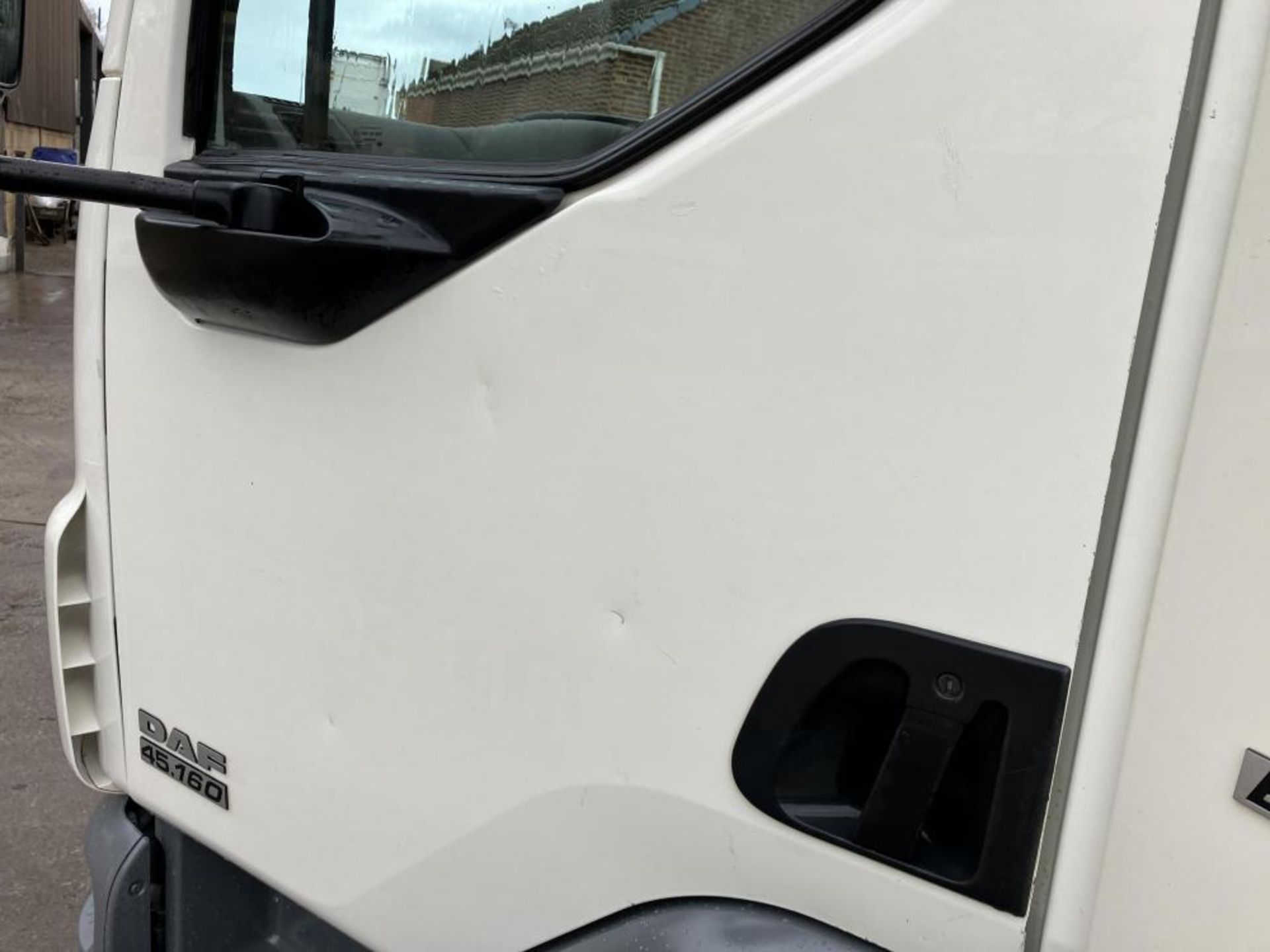 2012 LEYLAND DAF TRUCKS LF WHITE DROPSIDE HCV *PLUS VAT* - Image 4 of 18