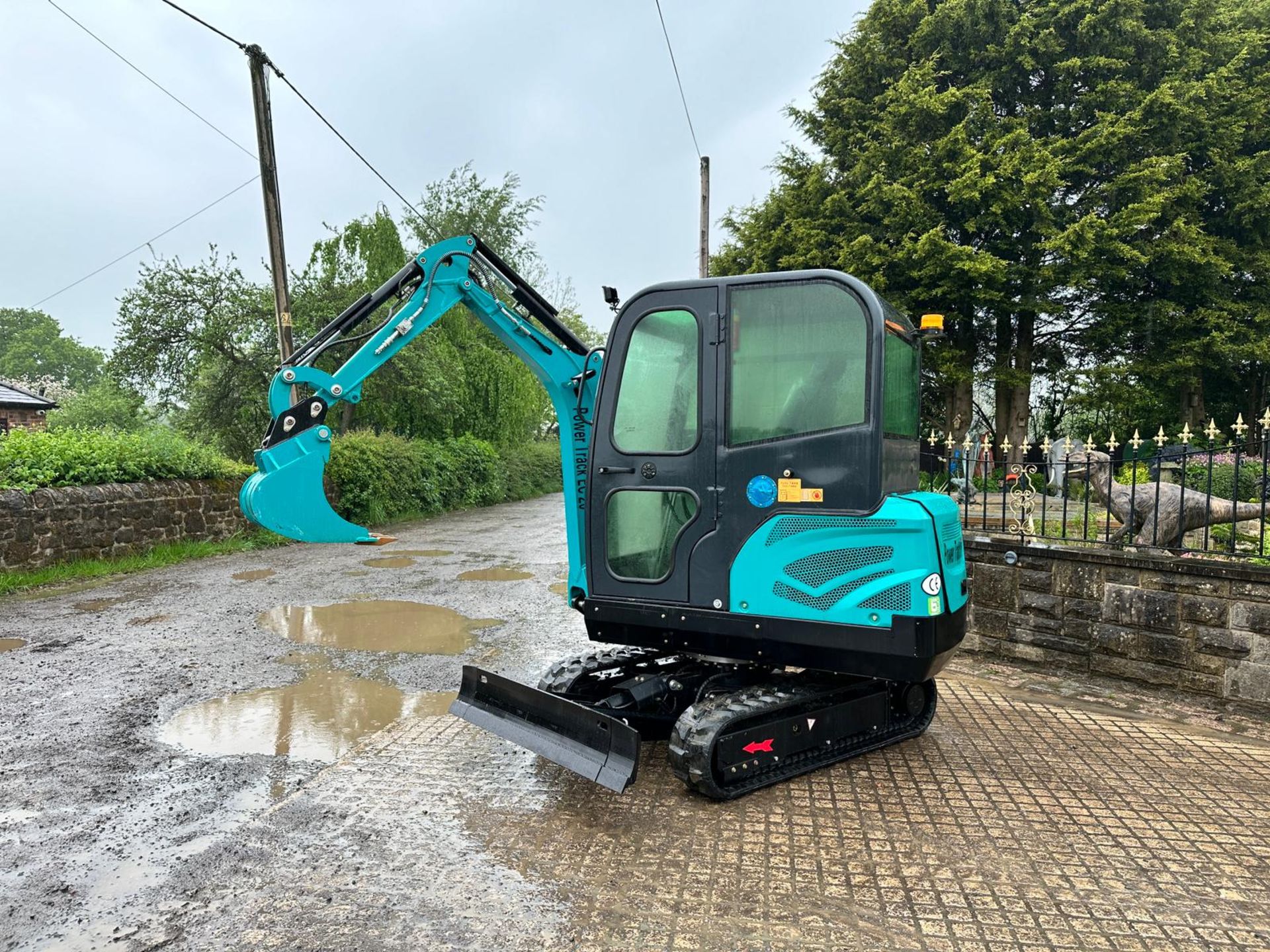 NEW/UNUSED BURIMI EC20 MINI EXCAVATOR - KUBOTA ENGINE *PLUS VAT* - Image 4 of 24