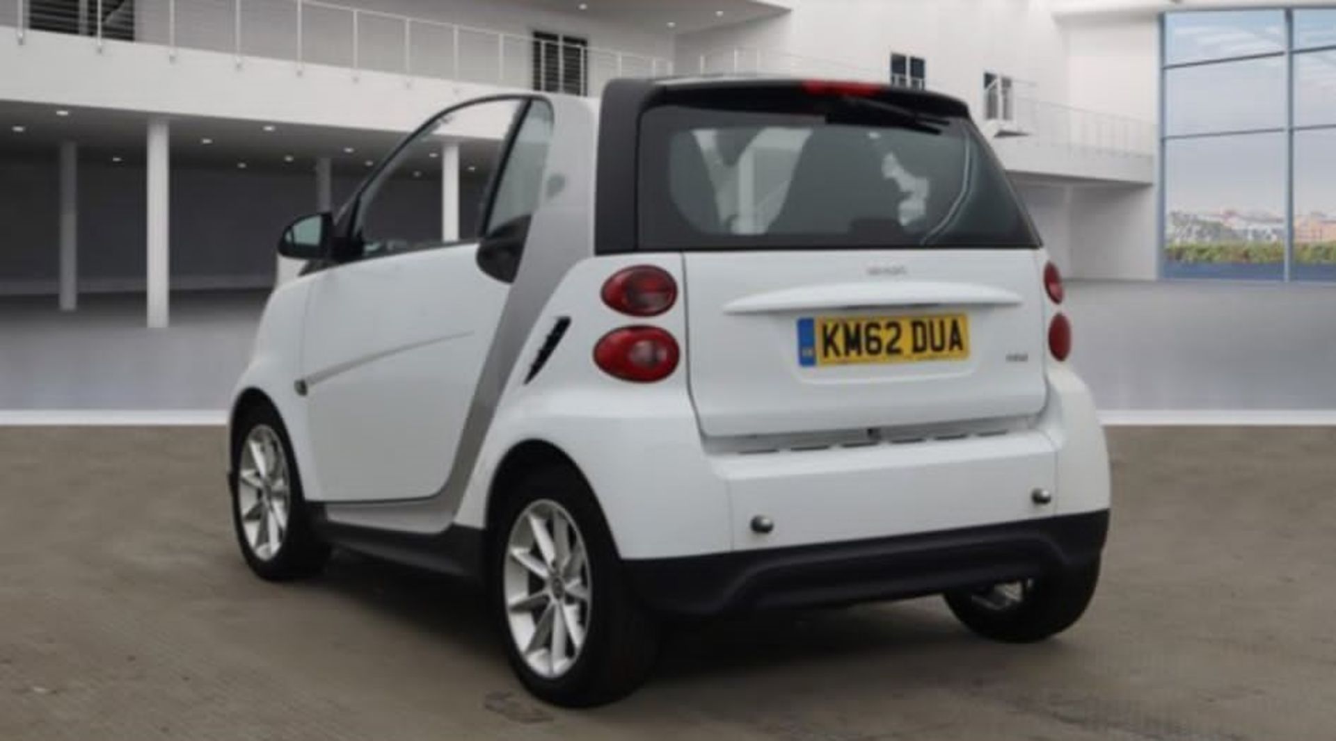 2012 SMART FORTWO PURE 61 MHD AUTO WHITE COUPE *NO VAT* - Image 2 of 6