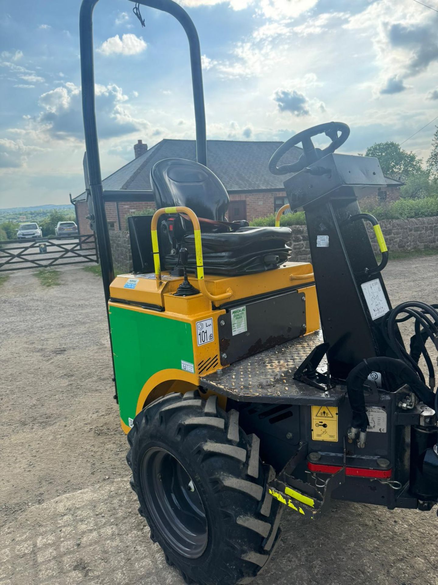 2018 MECALAC TA1EH 1 TON HIGH TIP DUMPER *PLUS VAT* - Image 11 of 13