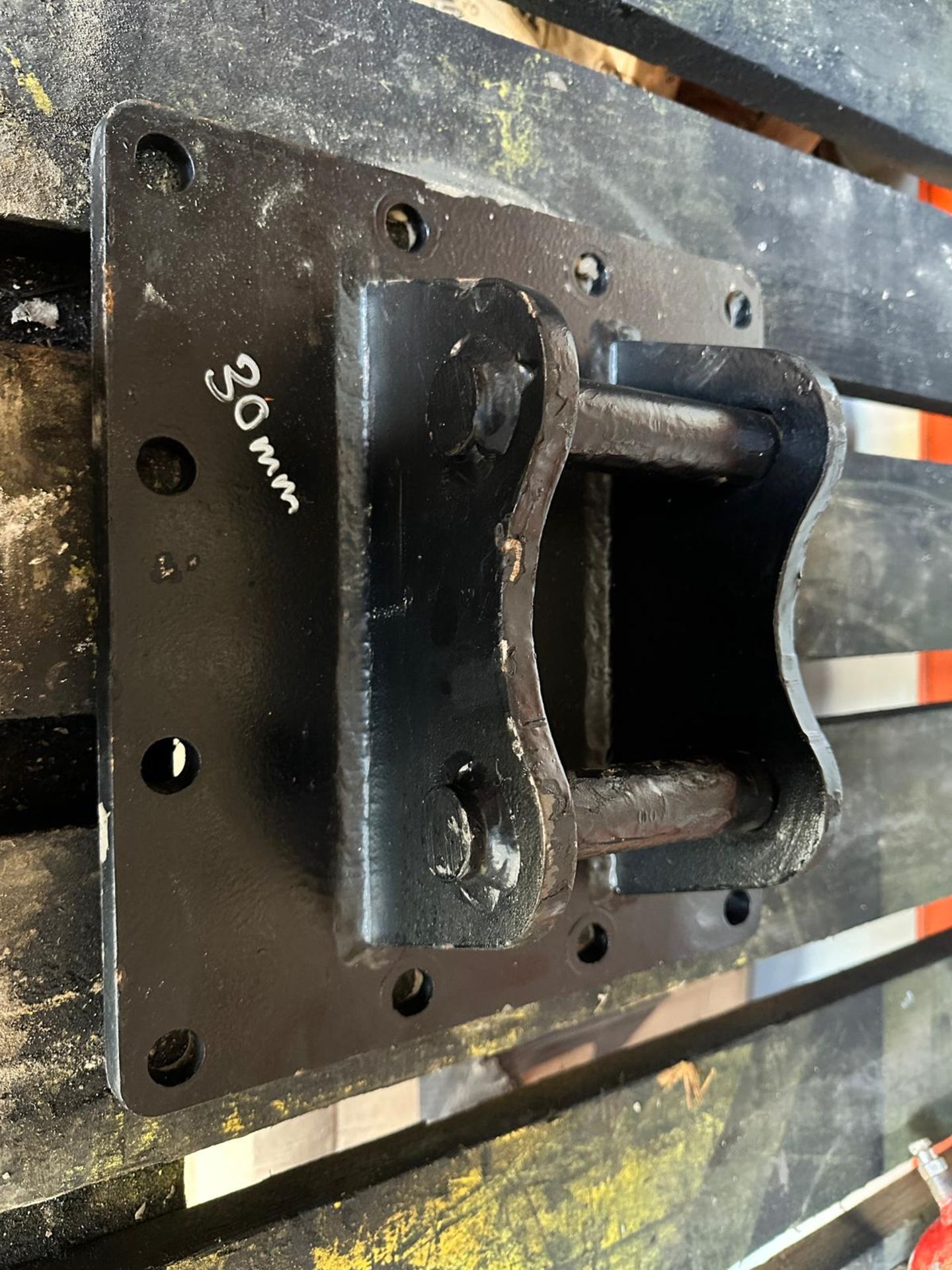 New 30mm Headstock For Digger *PLUS VAT* - Image 7 of 7