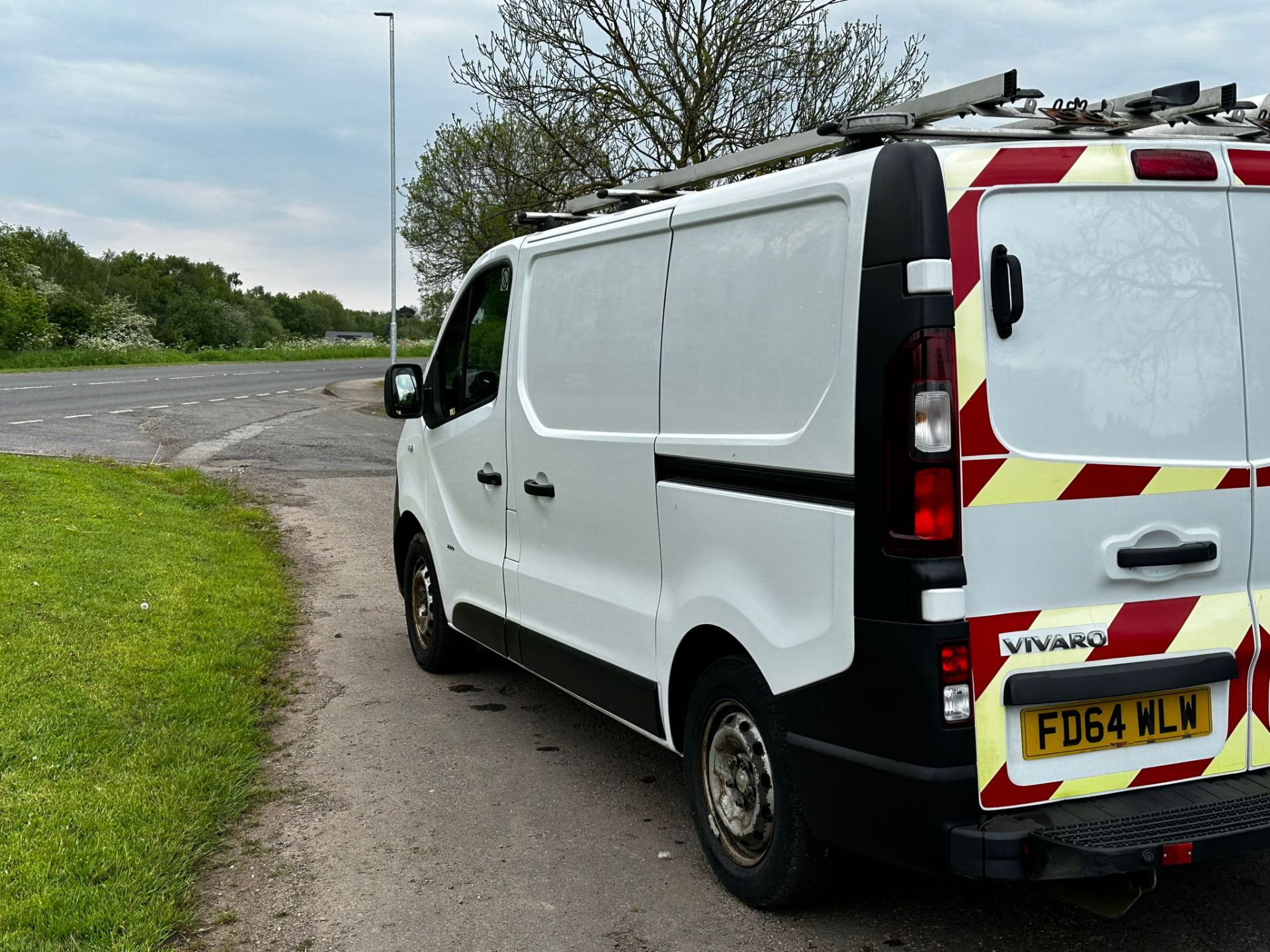 2014 VAUXHALL VIVARO 2900 CDTI ECOFLEX WHITE PANEL VAN *NO VAT* - Bild 6 aus 20