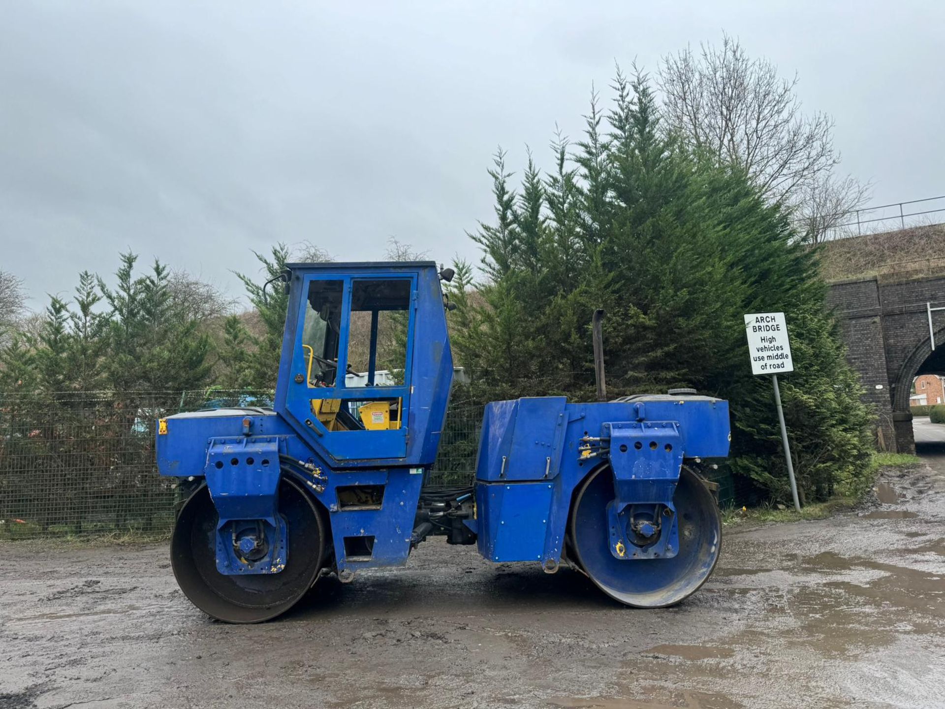 BOMAG BW161AD-2 TWIN DRUM VIBRATING ROLLER *PLUS VAT* - Image 7 of 11