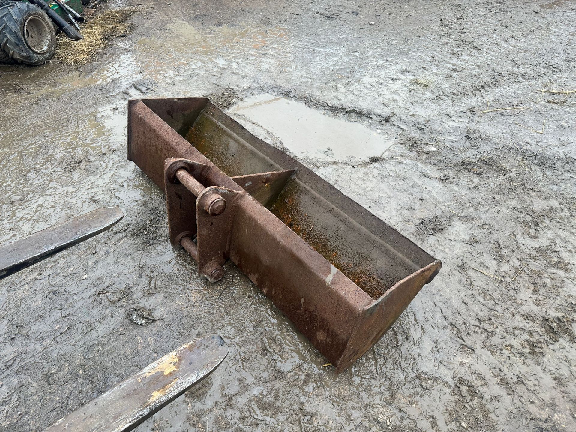 JCB 45MM DITCHING BUCKET *PLUS VAT* - Bild 3 aus 6