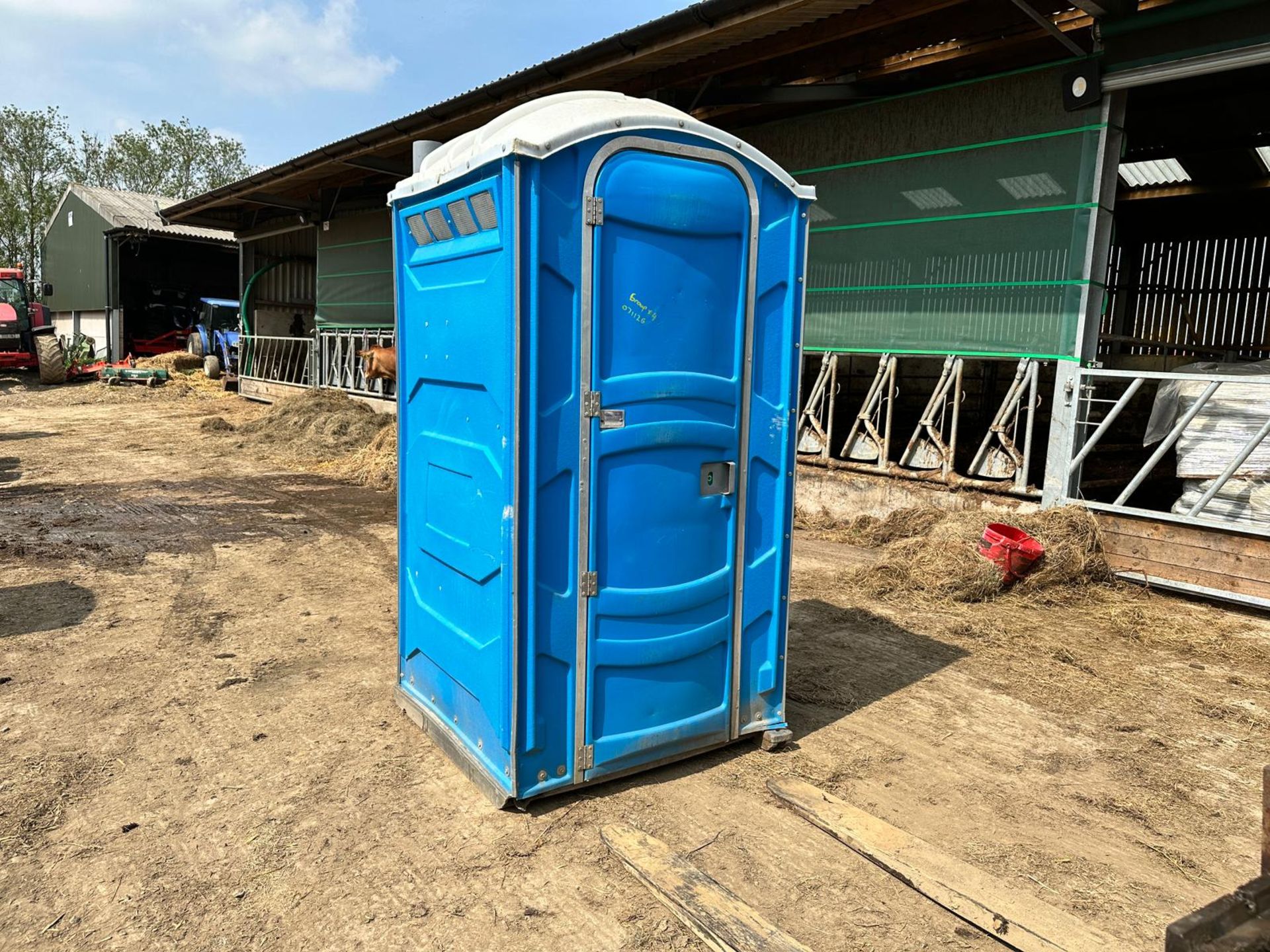 PORTABLE TOILET BLOCK *PLUS VAT*