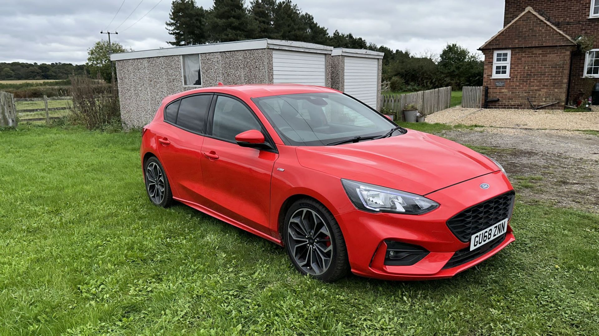 2018 FORD FOCUS ST-LINE X RED HATCHBACK *NO VAT*