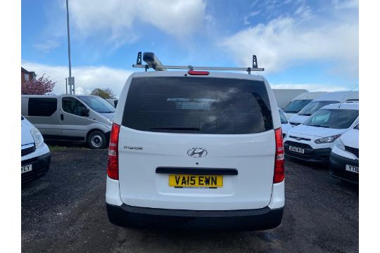 2015 HYUNDAI ILOAD SE CRDI WHITE PANEL VAN *NO VAT* - Image 7 of 18