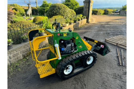 KANGA KID SKIDSTEER ON TRACKS! WITH ATTACHMENT *PLUS VAT* - Image 10 of 19