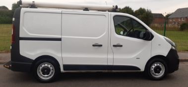 2015 VAUXHALL VIVARO 2900 CDTI ECOFLEX WHITE PANEL VAN *NO VAT*
