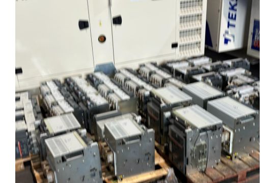 ABB SACE X1 Air Circuit Breaker 4P 1000 Amps *PLUS VAT* - Image 5 of 6