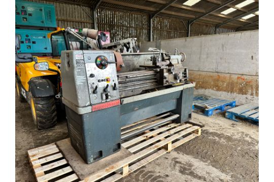 COLCHESTER MASTER 2500 LATHE *PLUS VAT* - Image 1 of 13