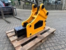 NEW/UNUSED SB40 HMB680 HYDRAULIC ROCK BREAKER *PLUS VAT*