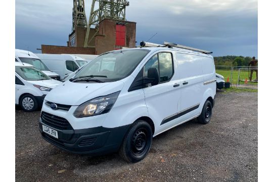 2015/15 REG FORD TRANSIT CUSTOM 310 ECO-TECH 2.2 DIESEL WHITE PANEL VAN, SHOWING 1 FORMER KEEPER - Image 5 of 17