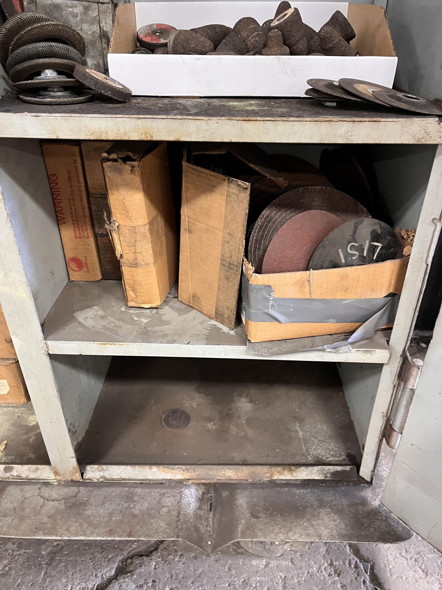 Rolling Metal Cabinet with all contents - Image 6 of 7