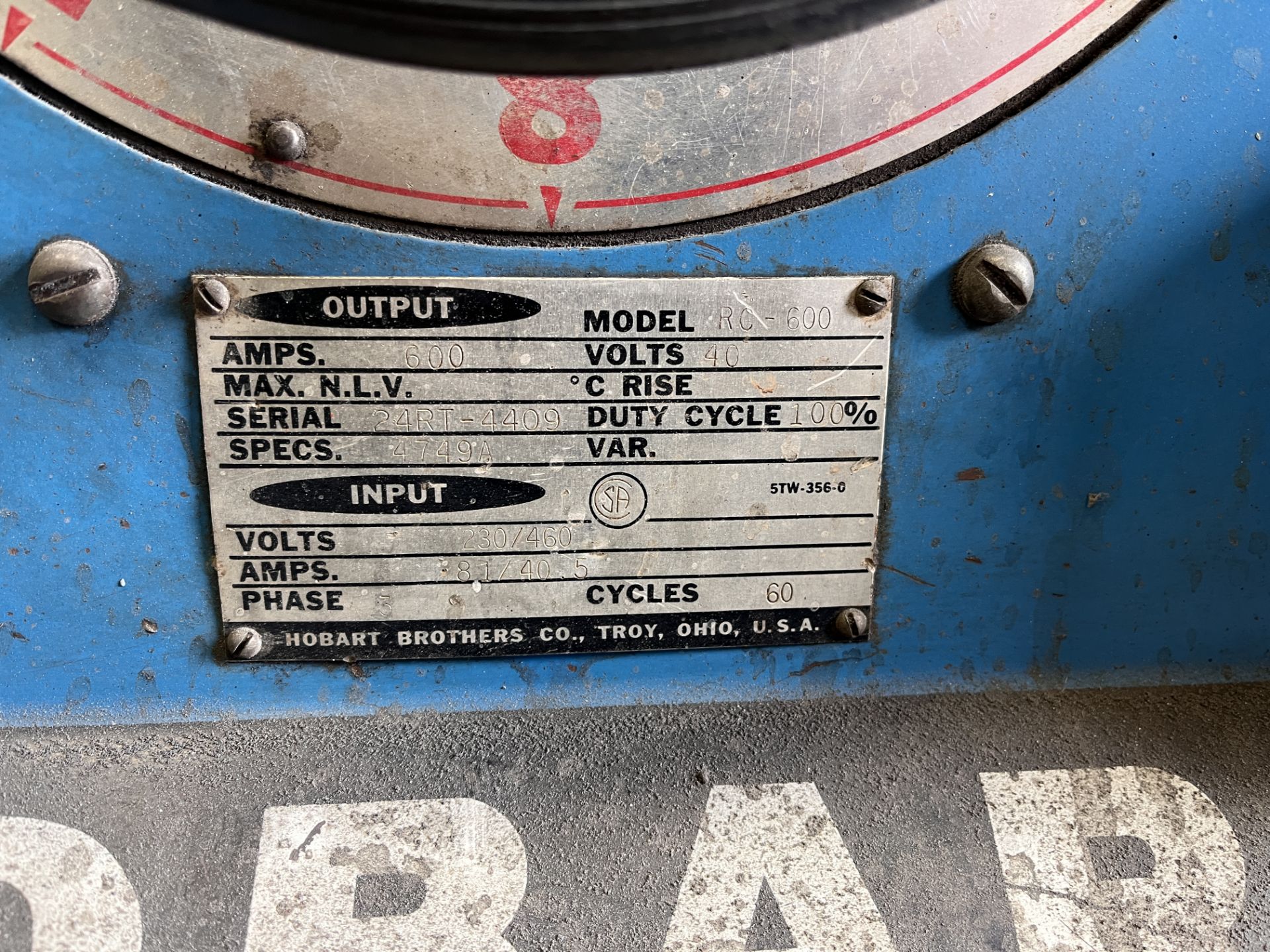 Hobart RG-600 Welder With Yellow arm and Millermatic Wire Feed - Image 3 of 10