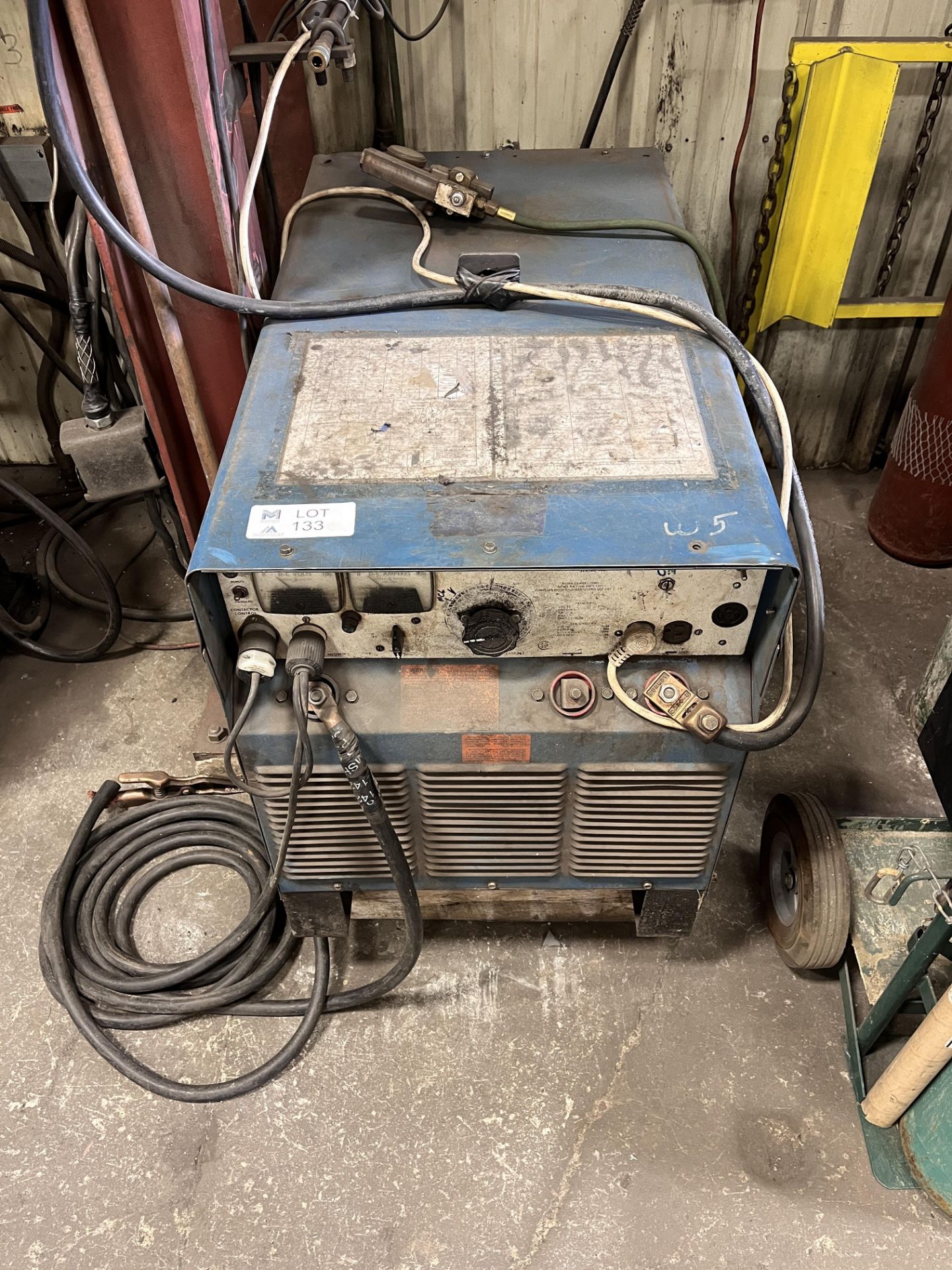 Miller MP/655 Welder W/ Swinging Wire feeder