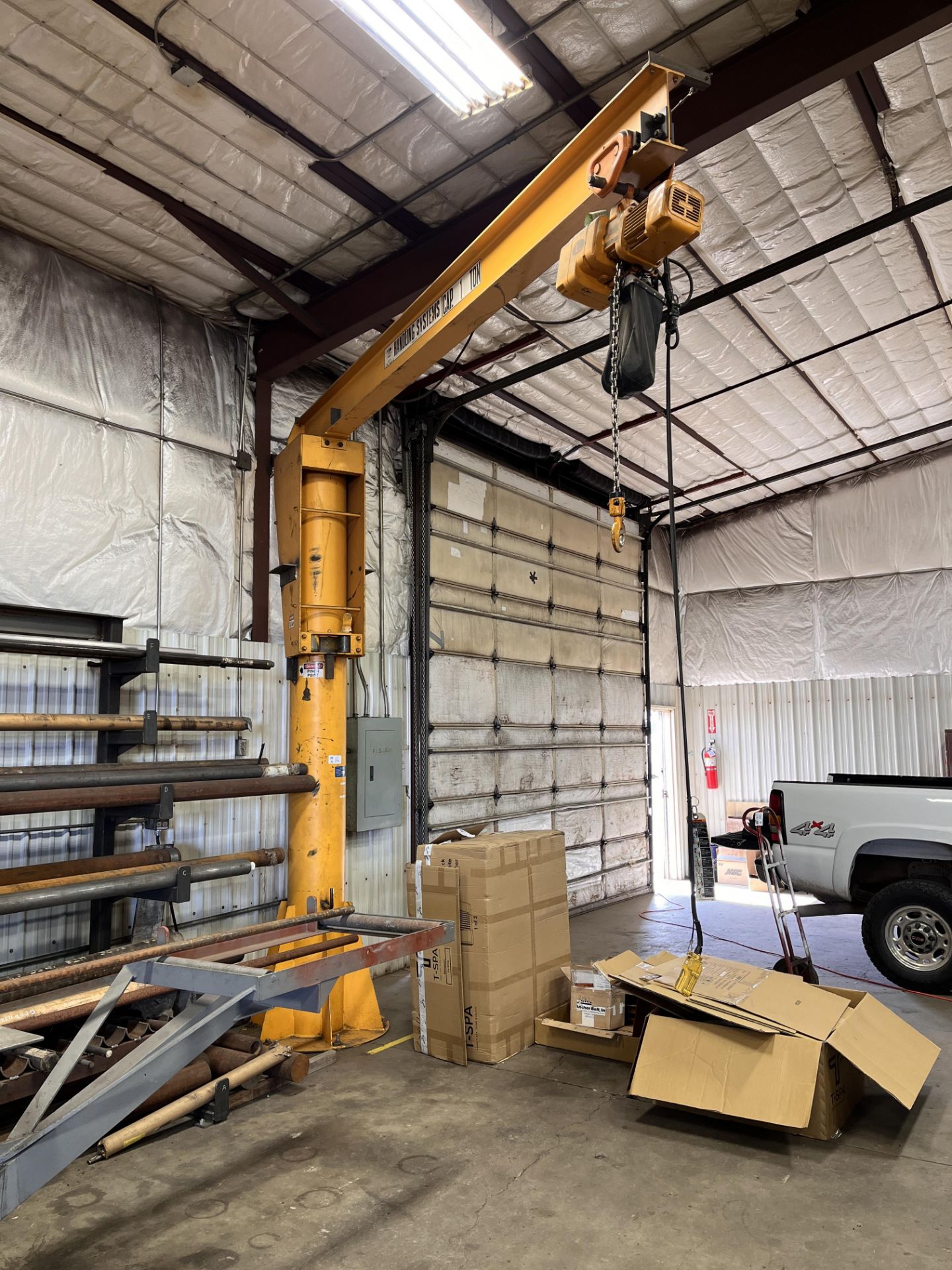 Jib Crane W/1 Ton Electric Hoist