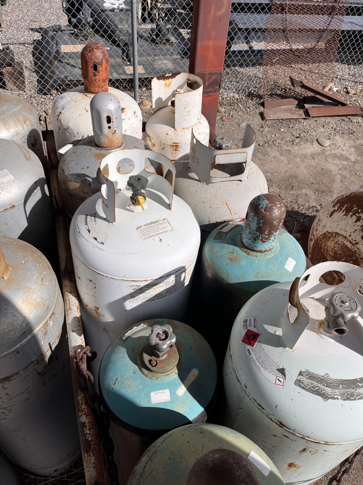 Propane & Acetyene Tanks - Image 2 of 3