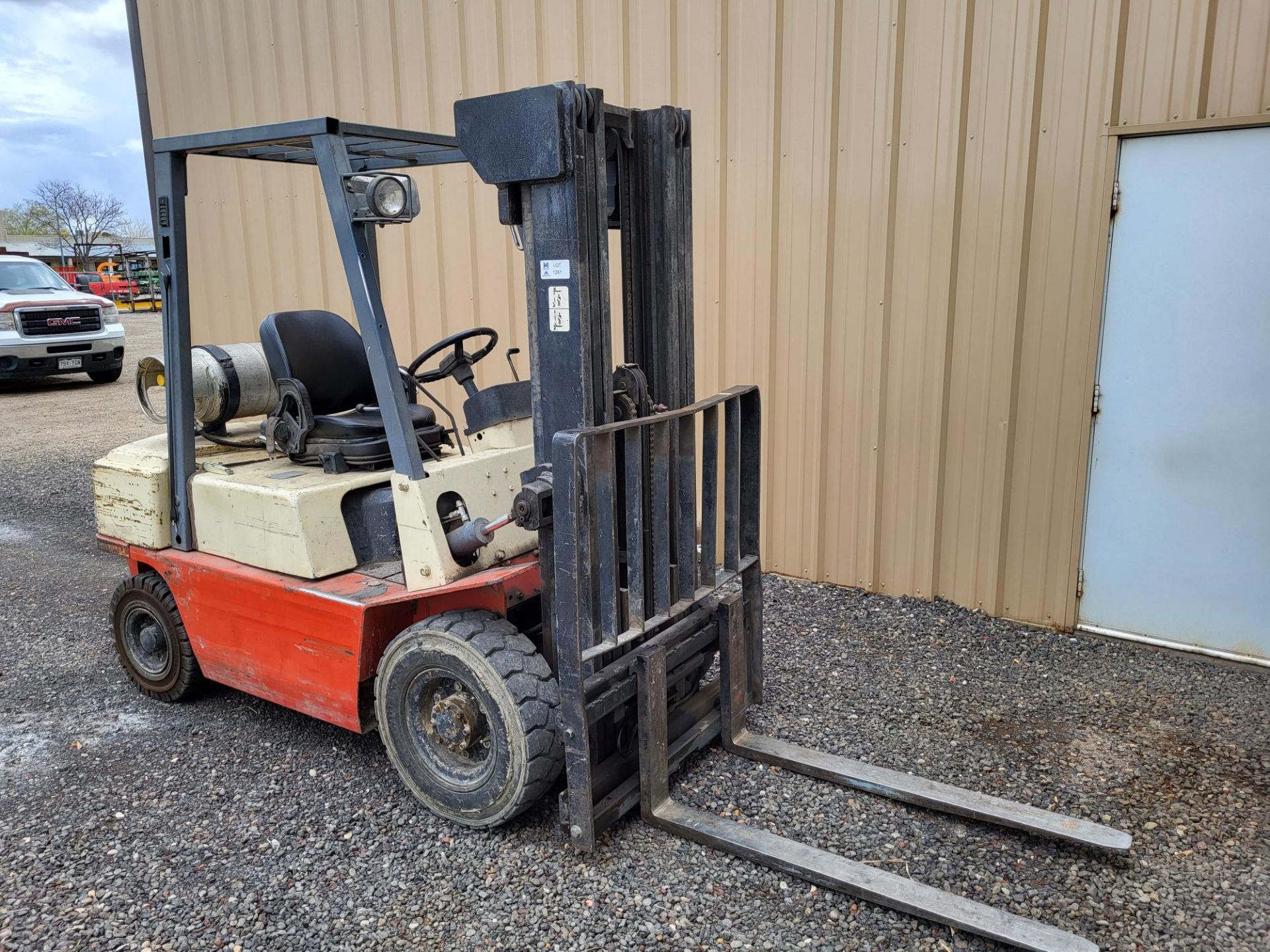 Nissan PJ50 5000 lb Propane Forklift