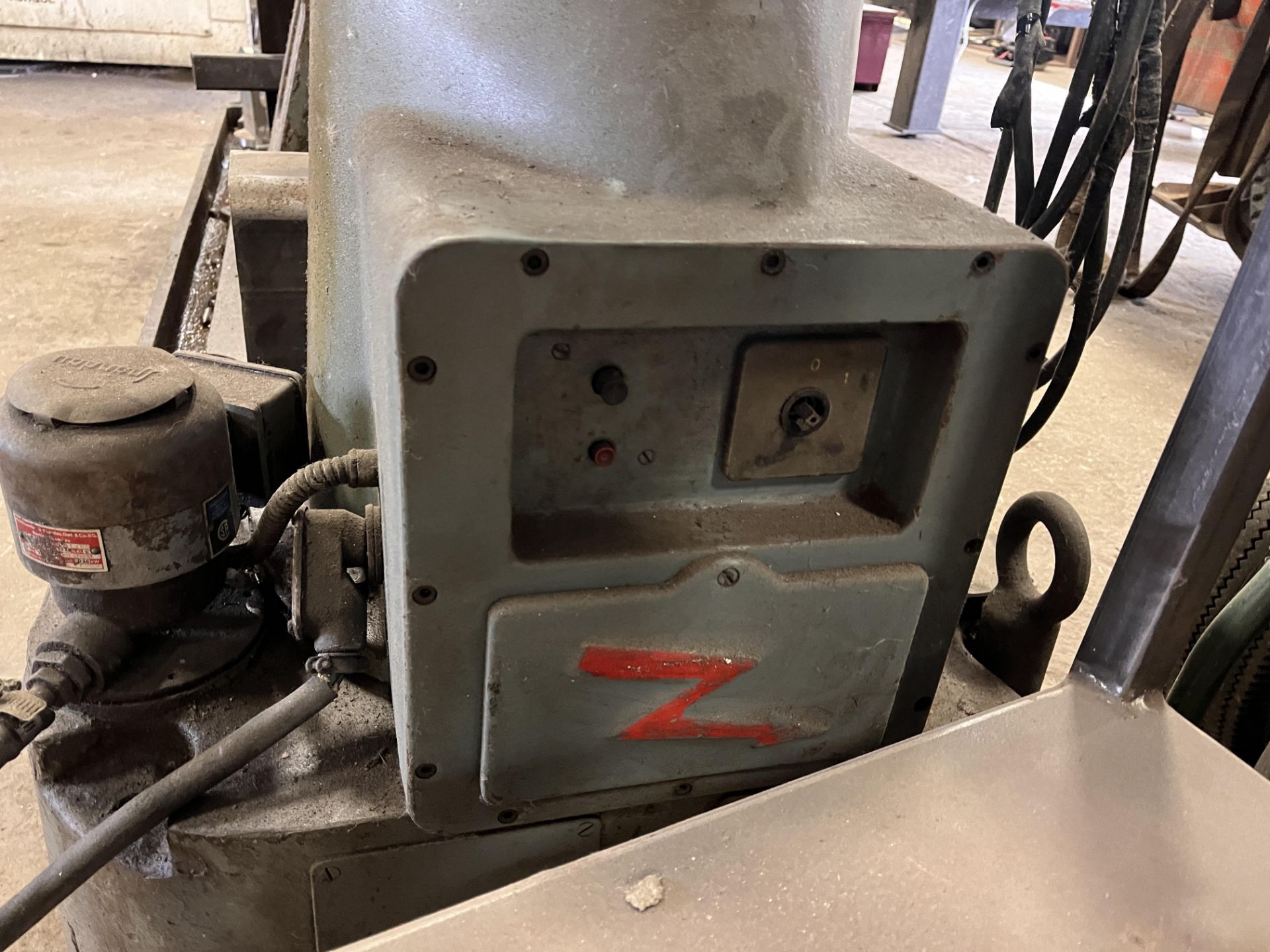 Meuser M35R Radial Arm Drill with Misc Tools - Image 11 of 13