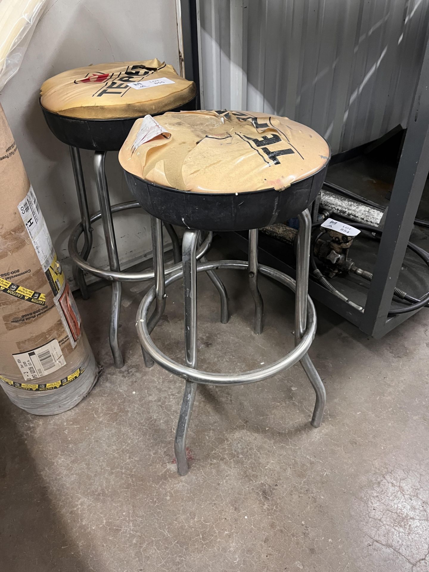 2 Stools - Image 2 of 3