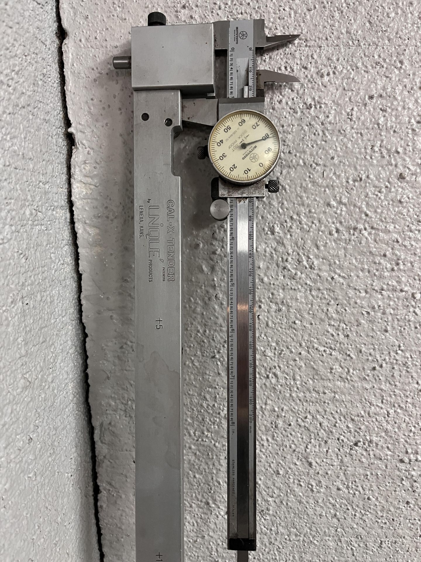 Dial Caliper W/Fixture - Image 2 of 2