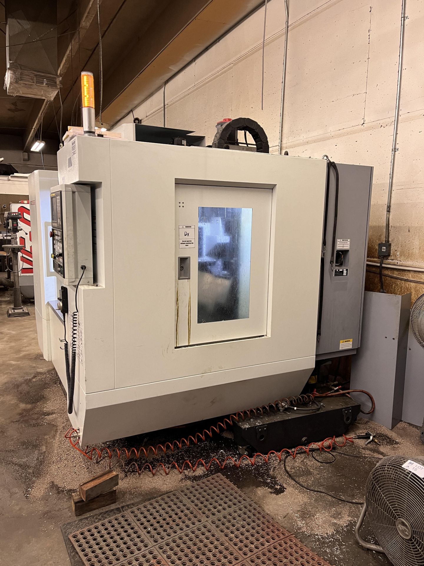 2014 SMTCL 850E CNC Vertical Machining Center - Image 9 of 17