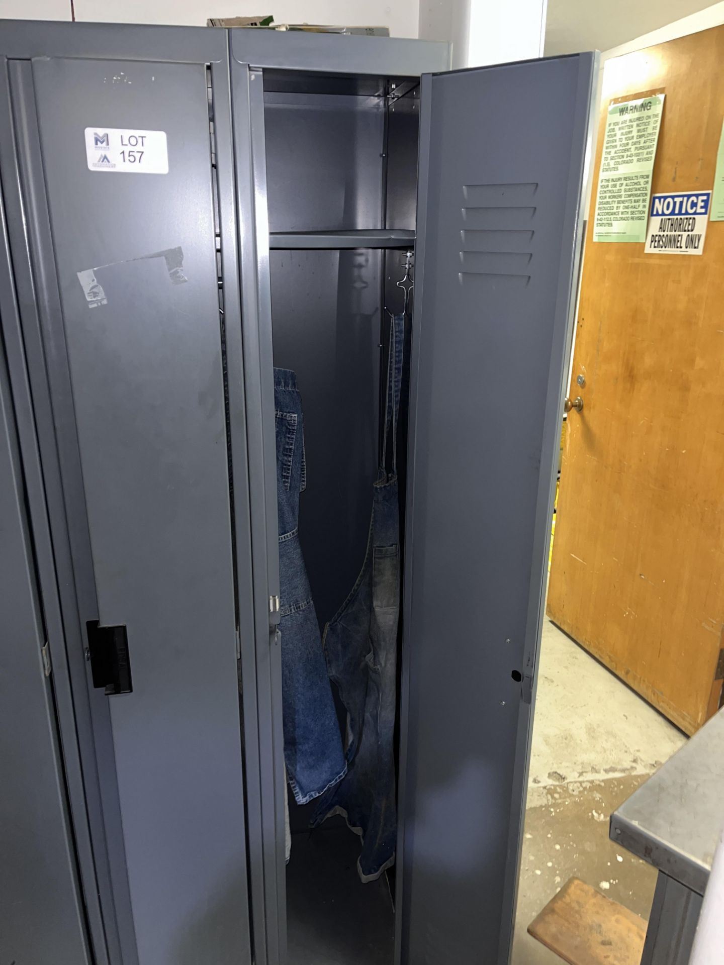 Metal Locker - Image 3 of 4