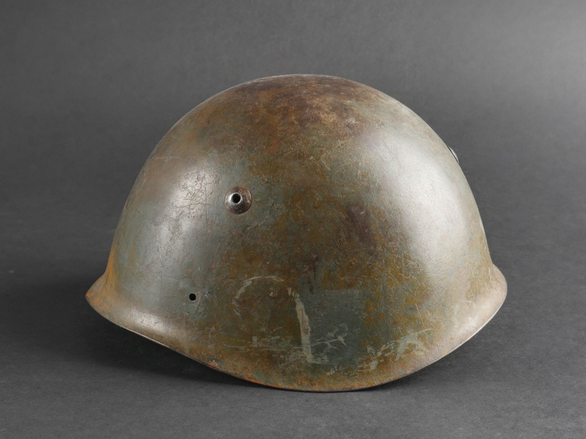 Casque italien de lartillerie de montagne. Italian mountain artillery helmet. - Image 4 of 18