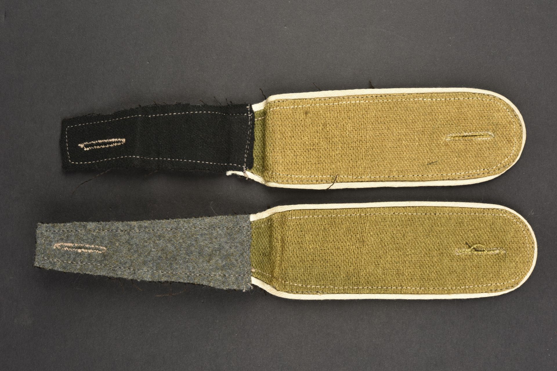 Pattes d epaule SS. SS shoulder strap. - Image 2 of 3
