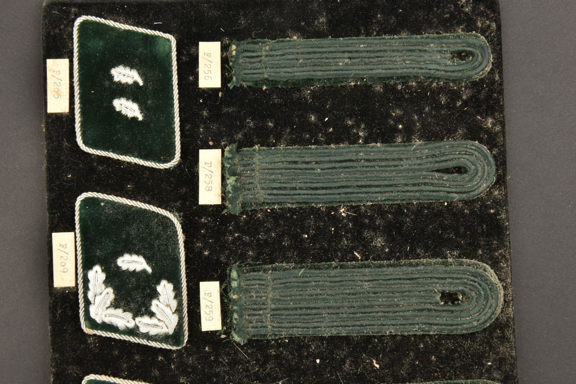 Planches d insignes originales. Original badge plates. - Image 12 of 14