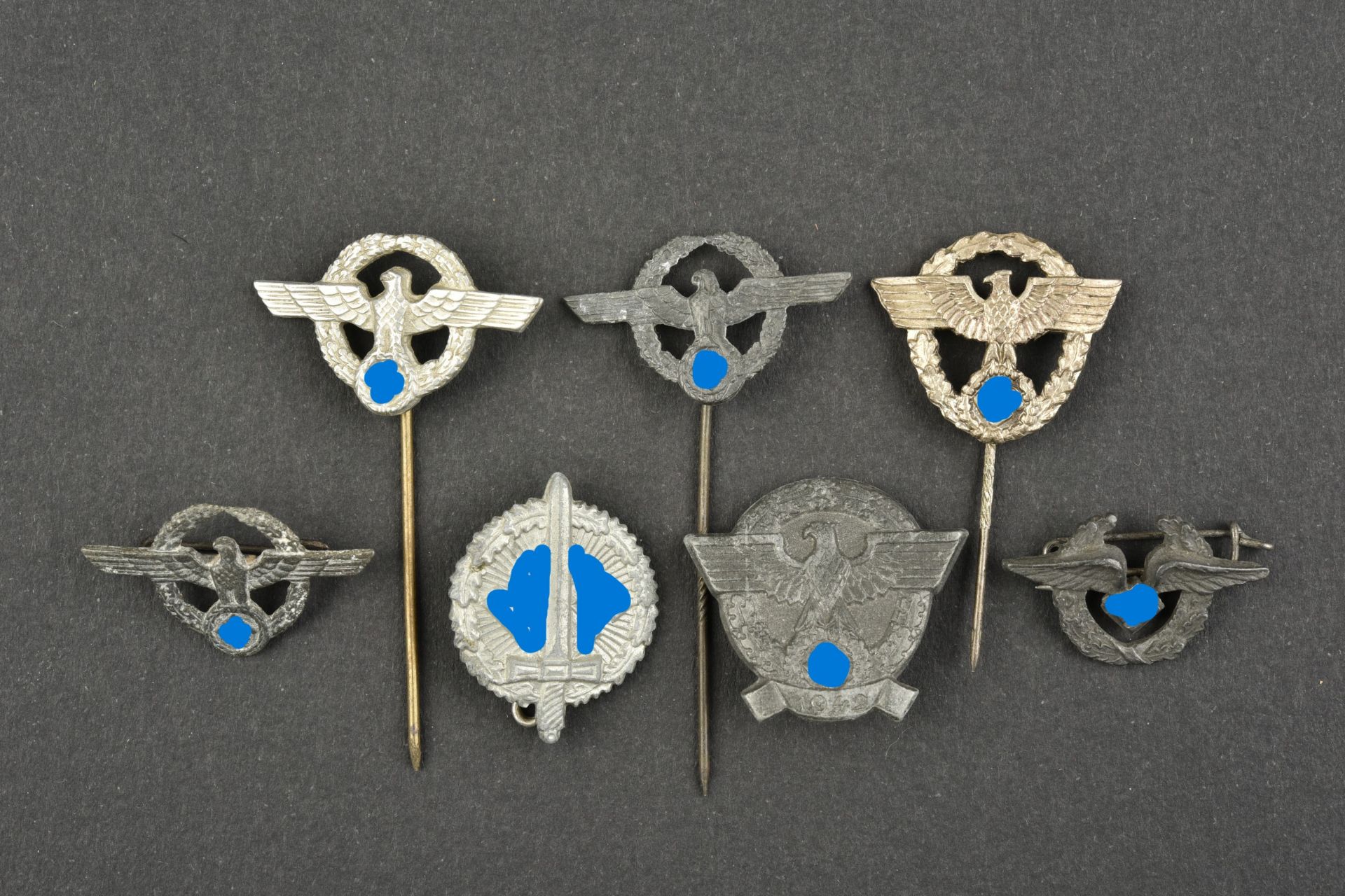 Insignes Polizei. Polizei badges.