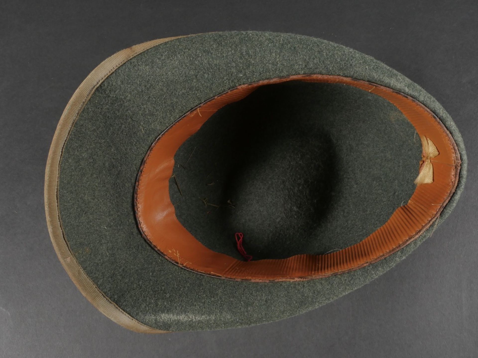 Chapeau de sous-lieutenant du 8eme Regiment dAlpini. Second lieutenant s hat of the 8th Alpini Regi - Bild 12 aus 15