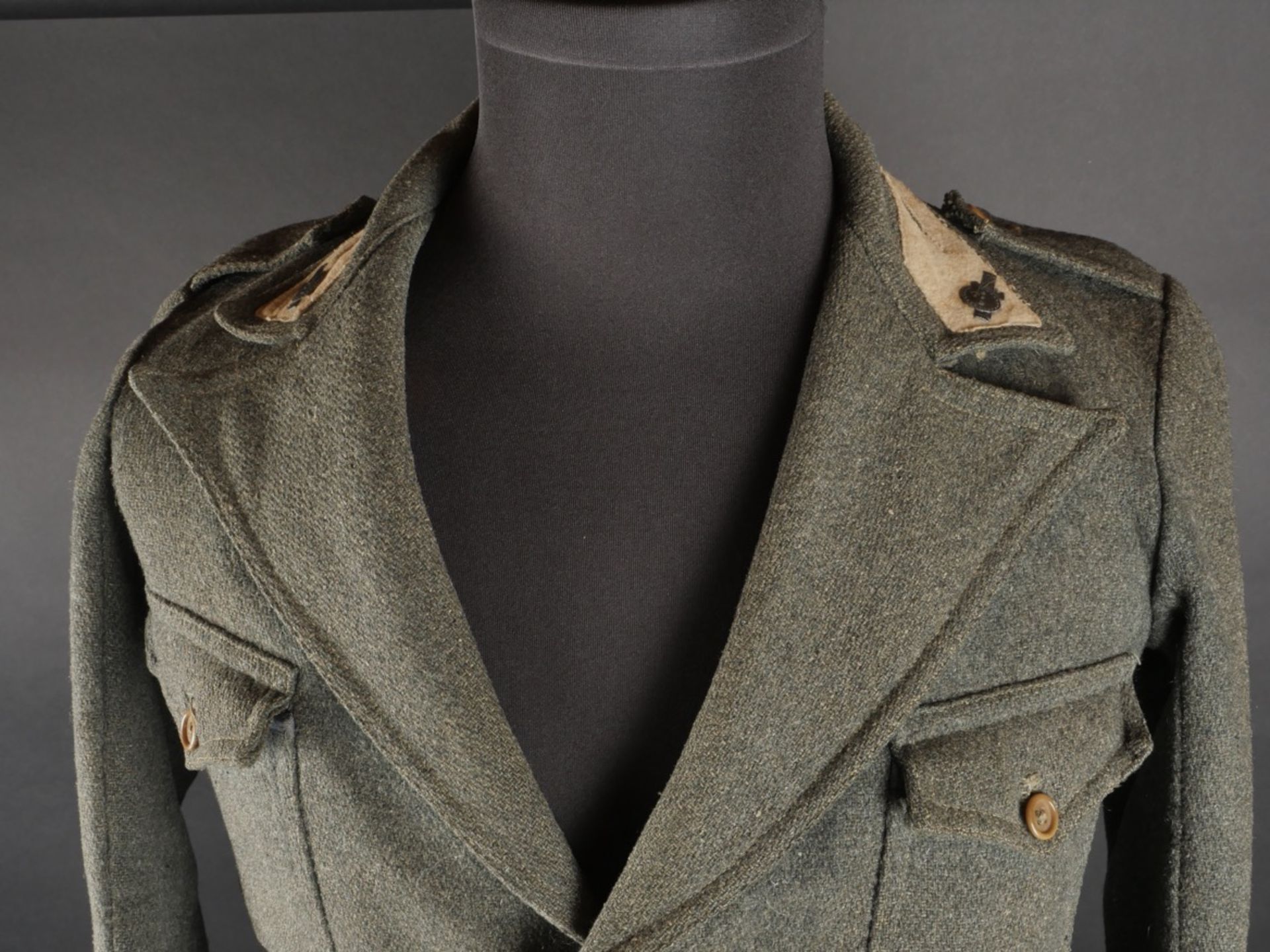 Vareuse des GIL de Giovanni Dorio. GIL jacket by Giovanni Dorio. - Image 9 of 19