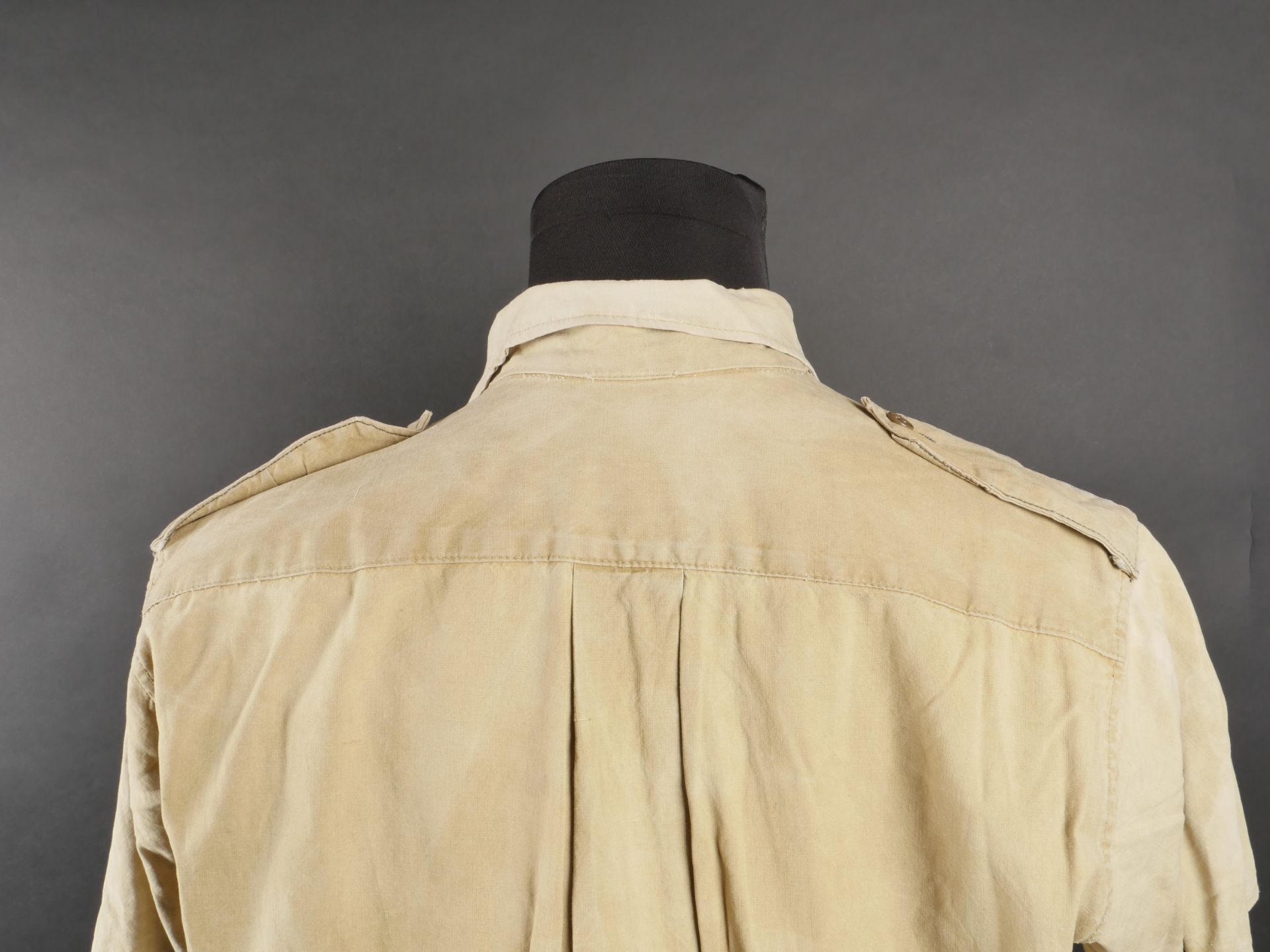 Chemise troupe. Troop shirt. - Image 16 of 18