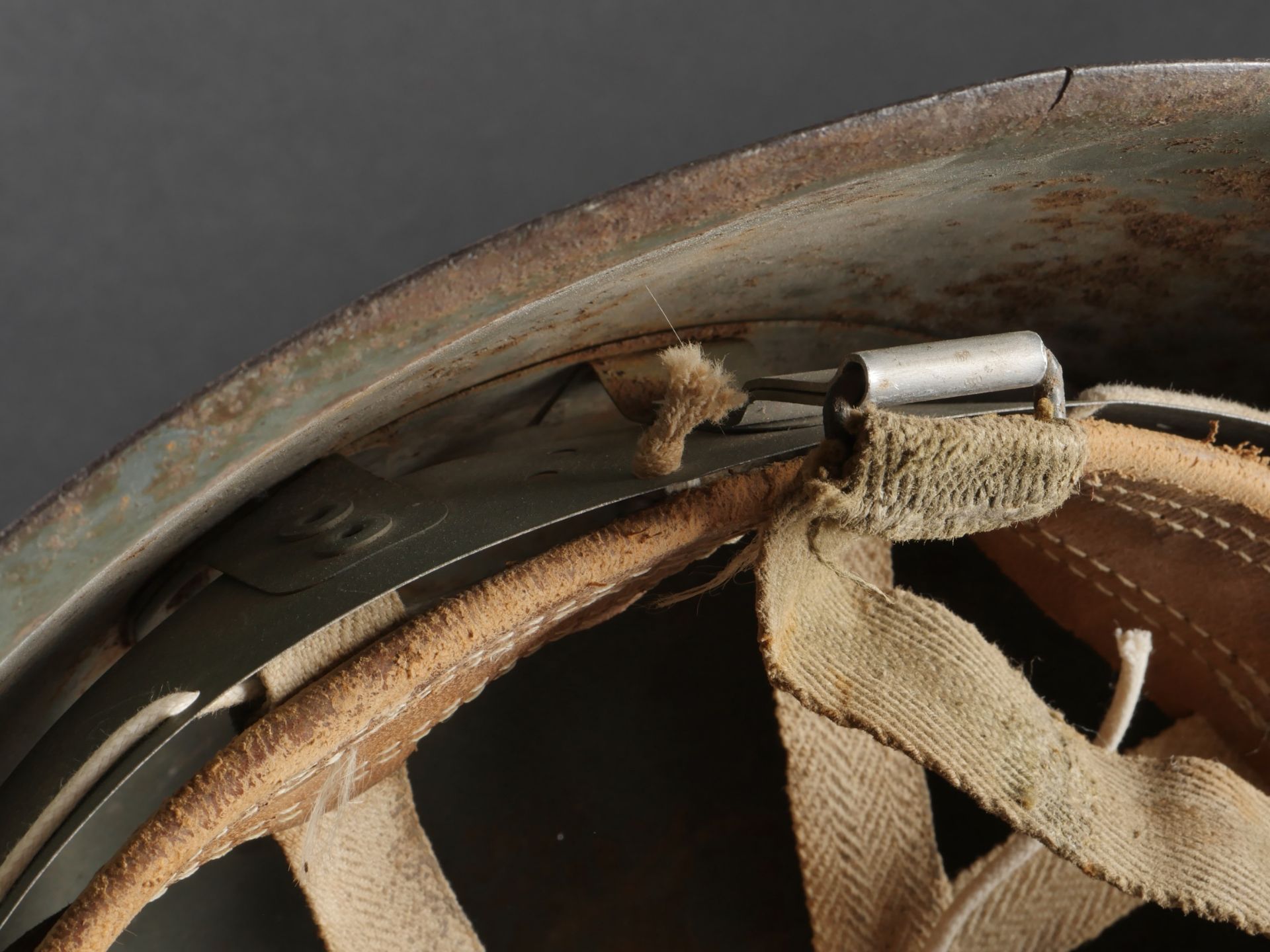 Casque italien de lartillerie. Italian artillery helmet. - Image 12 of 19