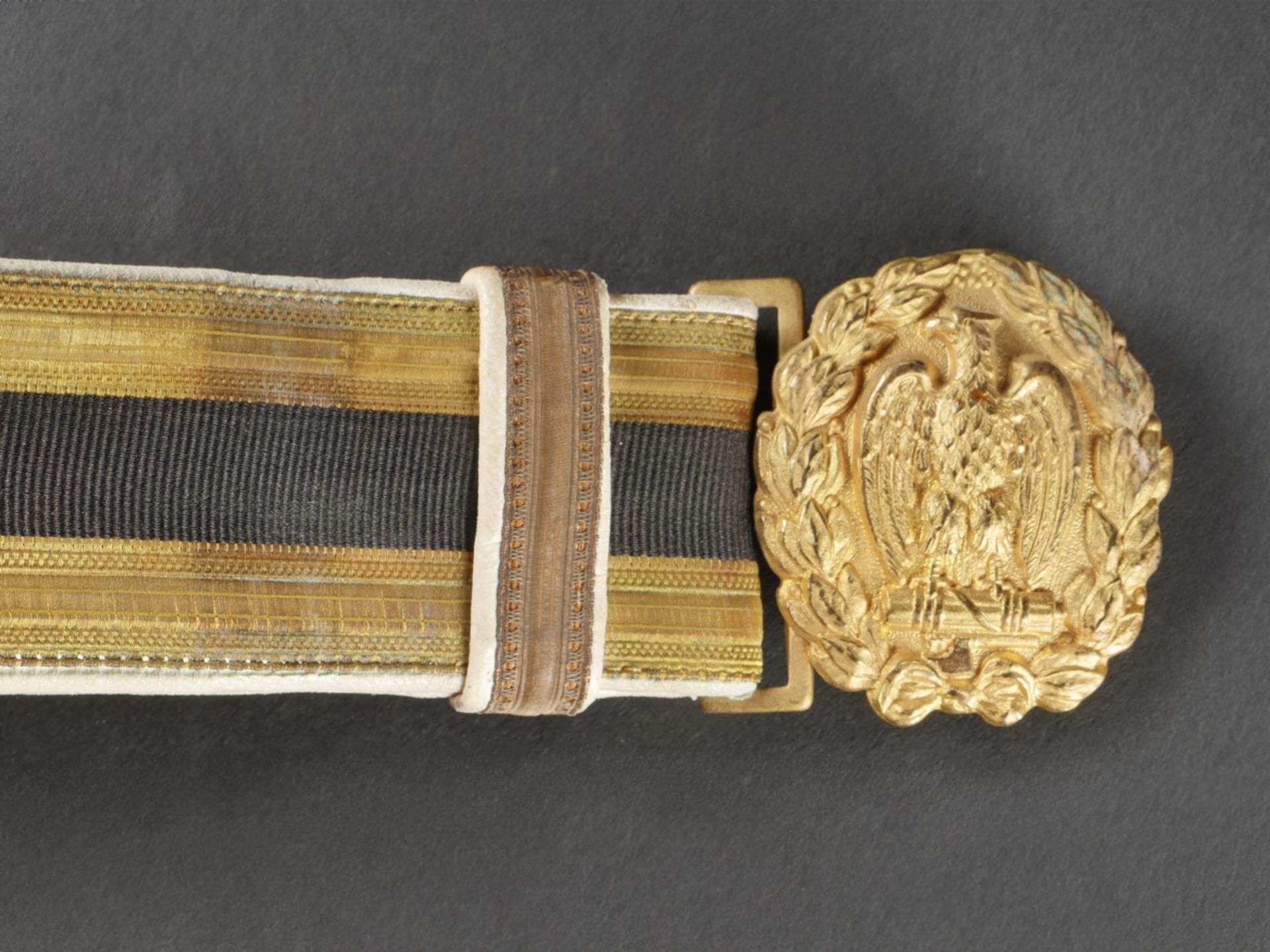 Lot de deux ceinturons dÕ-officier de la MVSN. Set of two MVSN officer s belts. - Bild 18 aus 19