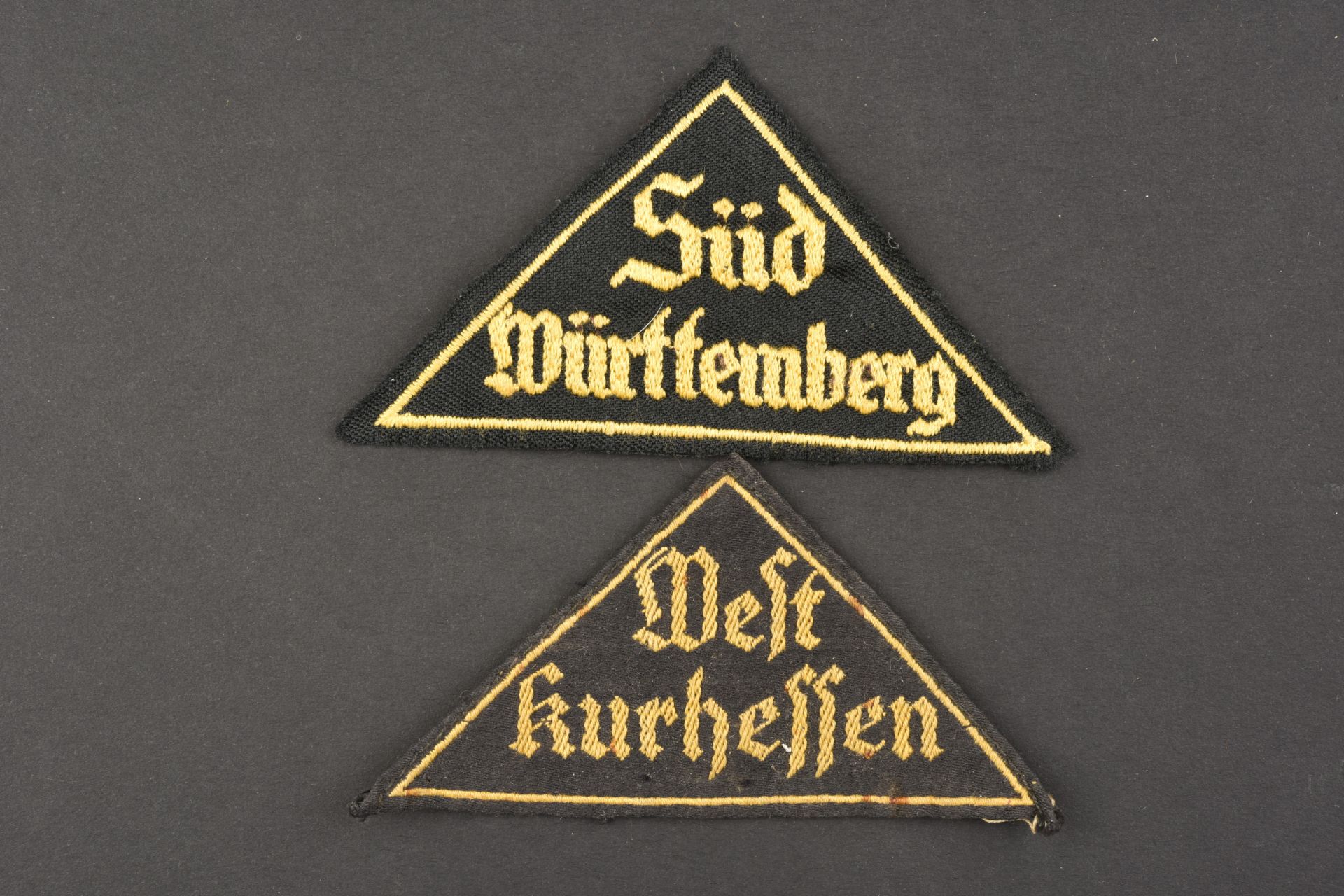 Triangles de bras HJ. Hj insignia.